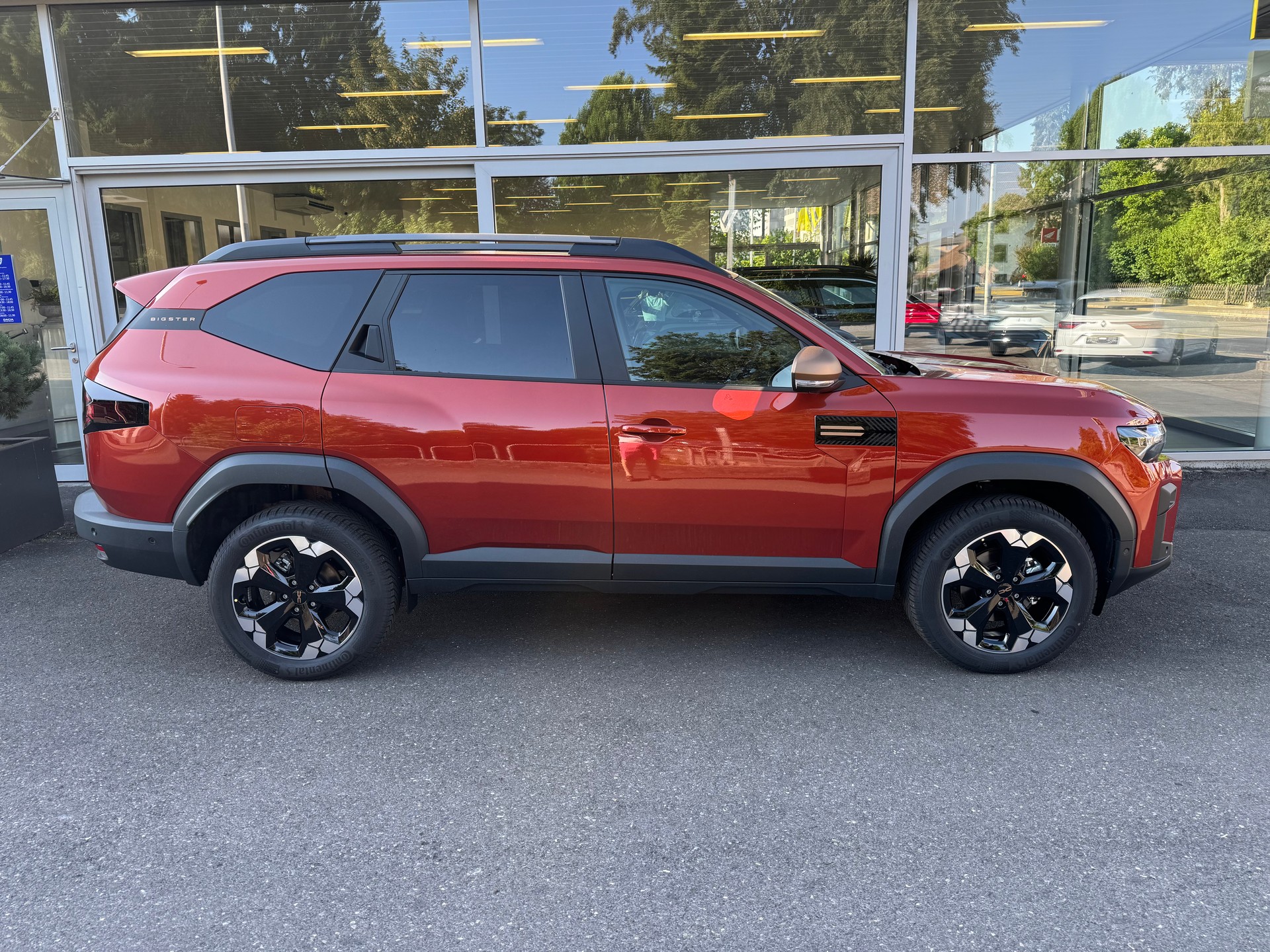 DACIA Bigster TCe 150 48V Extreme 4x4-image-1
