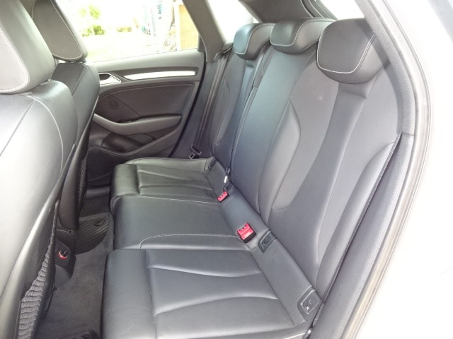 AUDI A3 Sportback 1.8 TFSI Ambition quattro S-tronic-image-11
