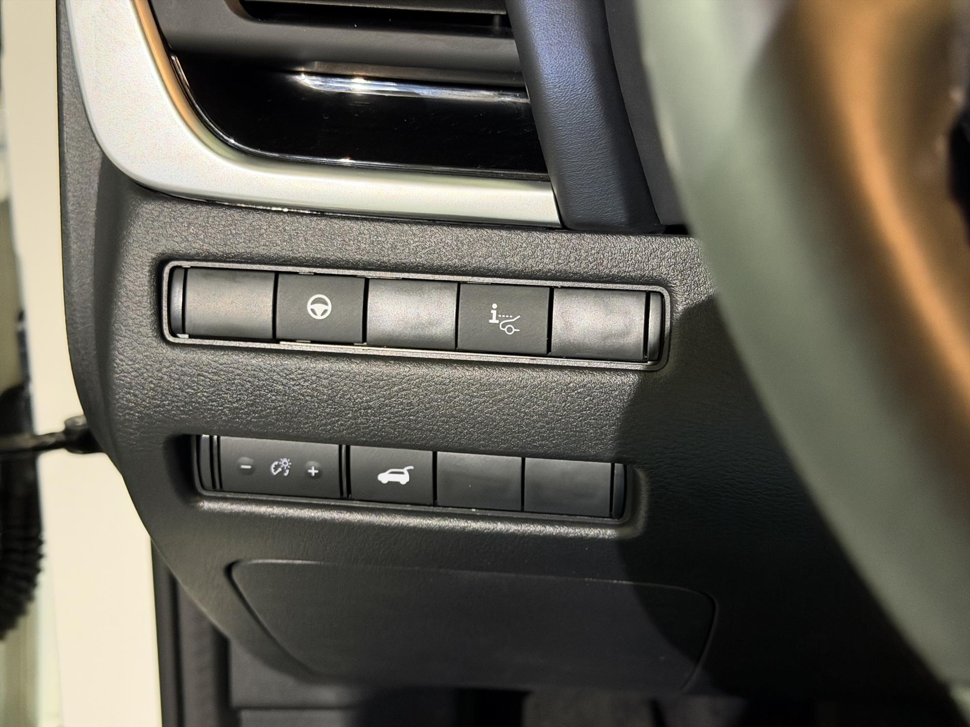 NISSAN Qashqai 1.5 VC-T e-Power Tekna+-image-21