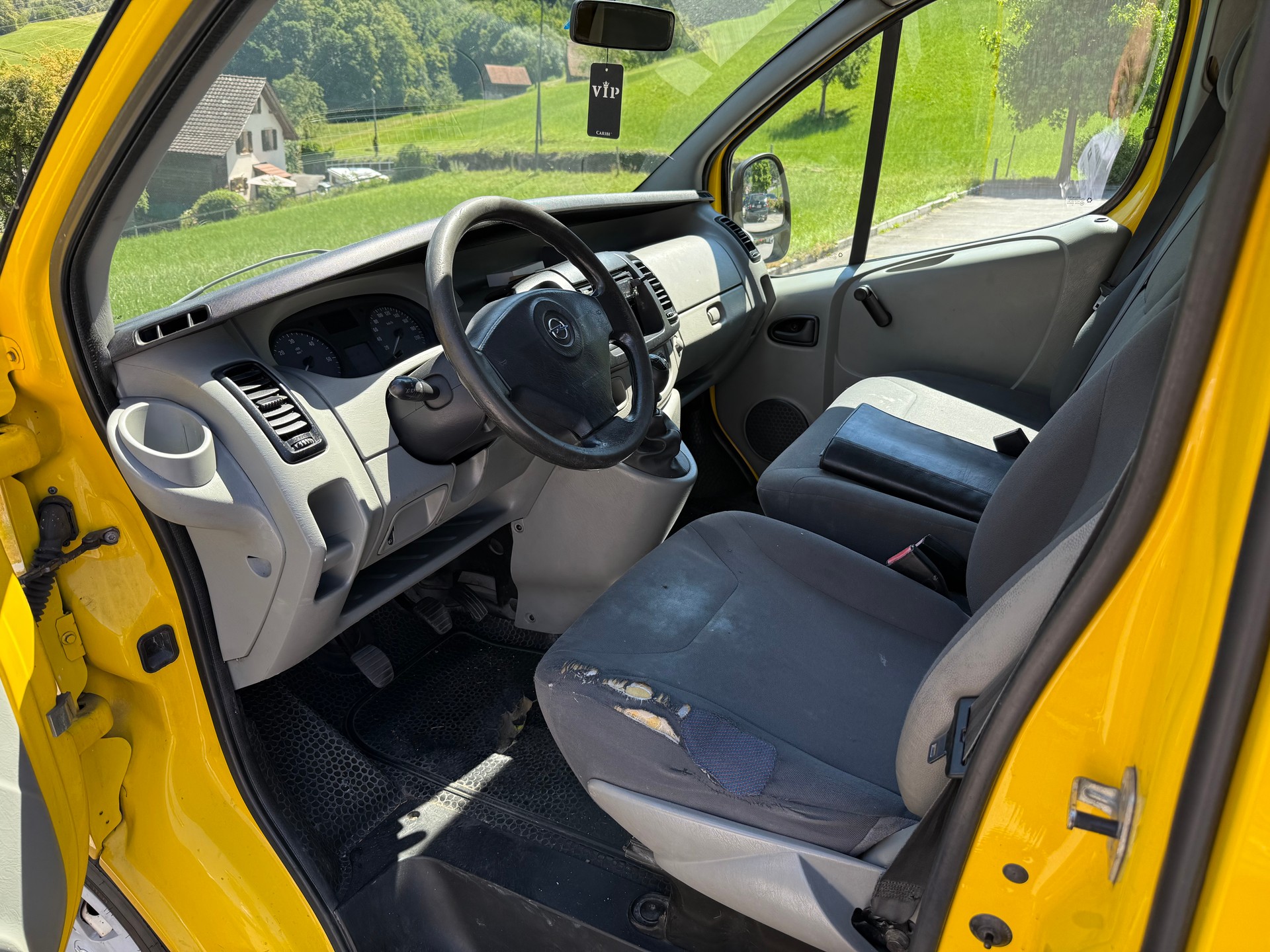 OPEL Vivaro 2.5 CDTI 2.9t L1H1-image-6