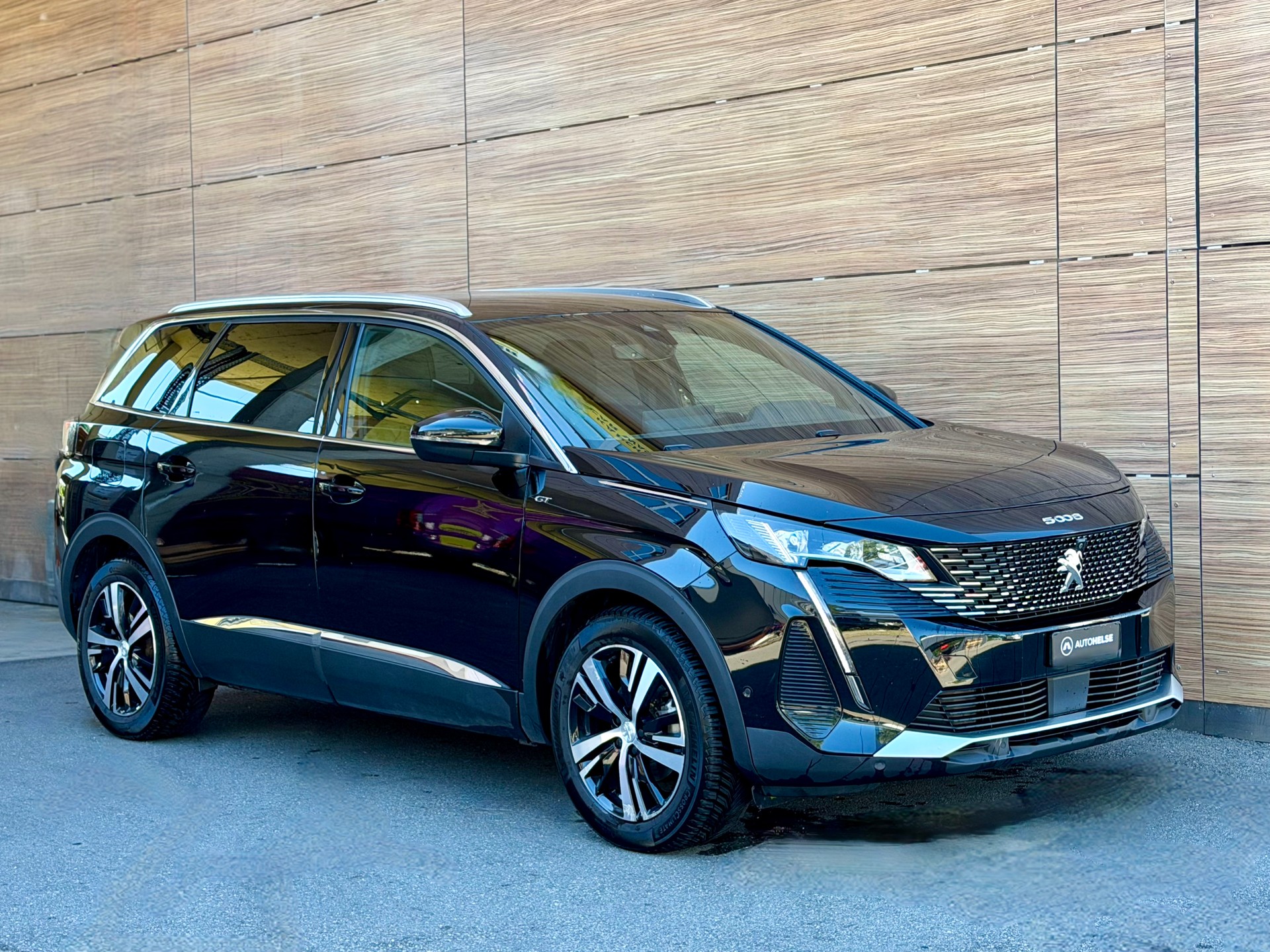 PEUGEOT 5008 1.2 Pure Tech GT EAT8 - MFK 06.2026 - 7-Plätzer - 1.Inv. 28.12.2020. --image-0