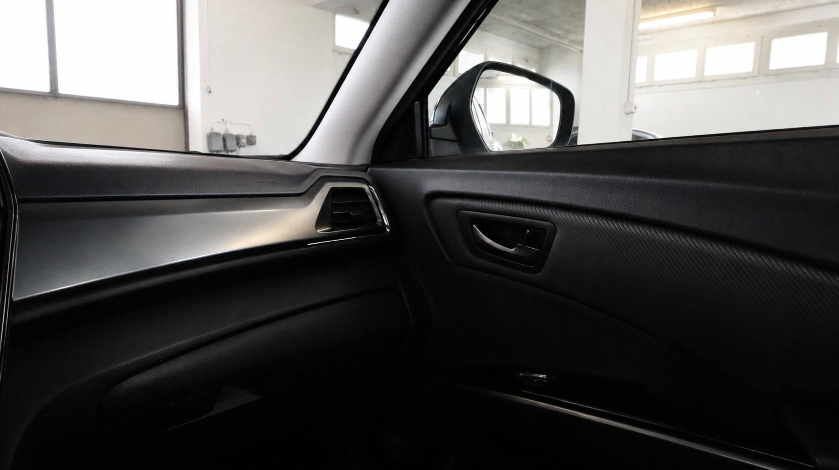 KGM-SsangYong Tivoli 1.2 T GDI Crystal 2WD-image-13