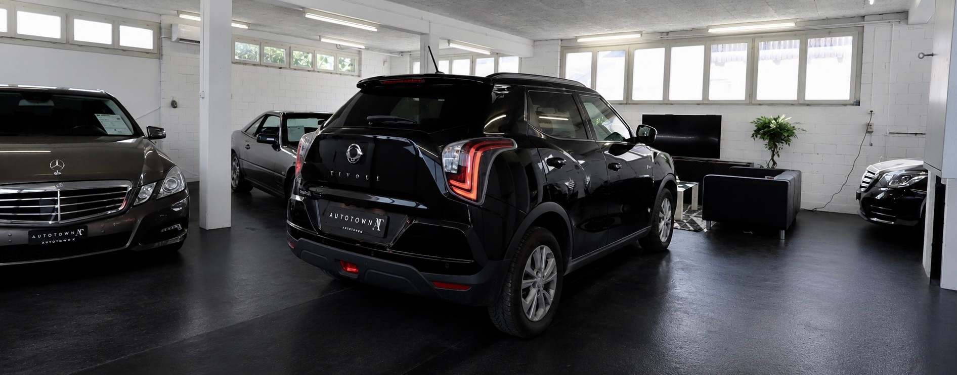 KGM-SsangYong Tivoli 1.2 T GDI Crystal 2WD-showroom-element-1
