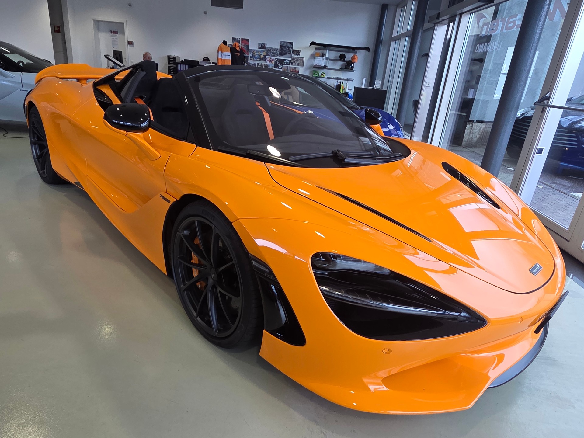 McLAREN 750s Spider 60th Anniversary 1/60