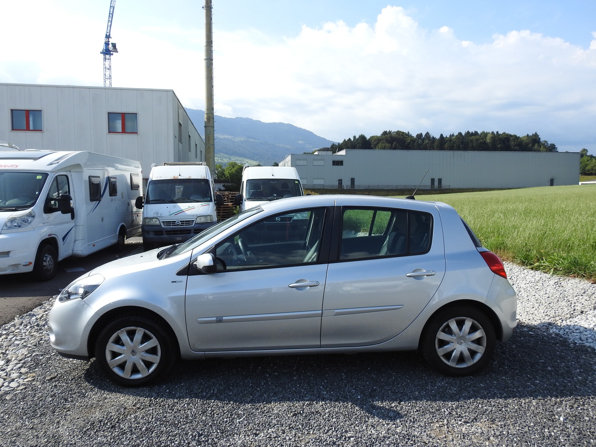 RENAULT Clio 1.6 16V Night&Day Automatic-showroom-element-2