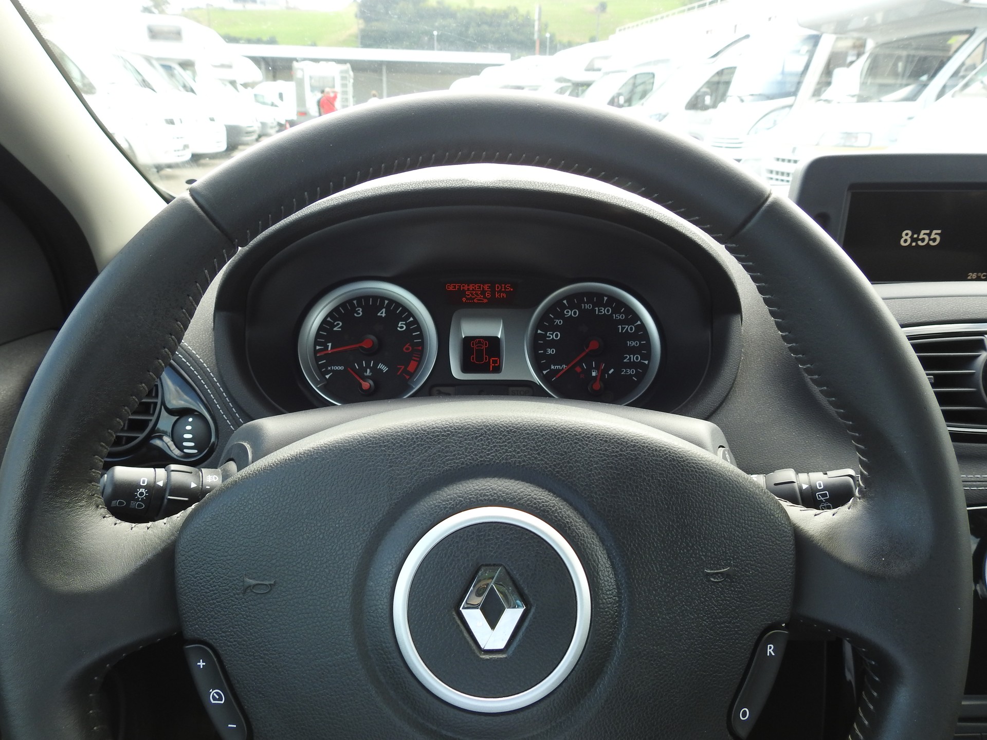 RENAULT Clio 1.6 16V Night&Day Automatic-image-25