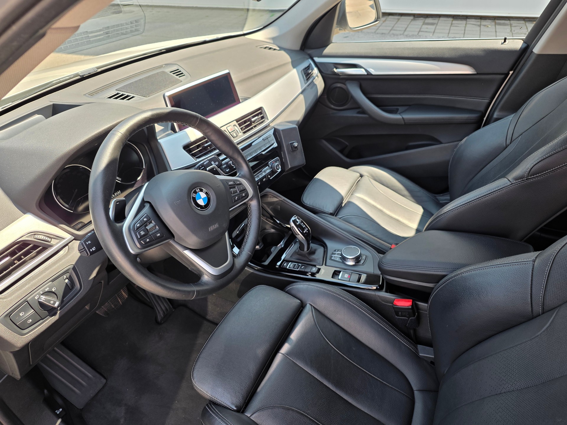 BMW 20d xDrive-image-4