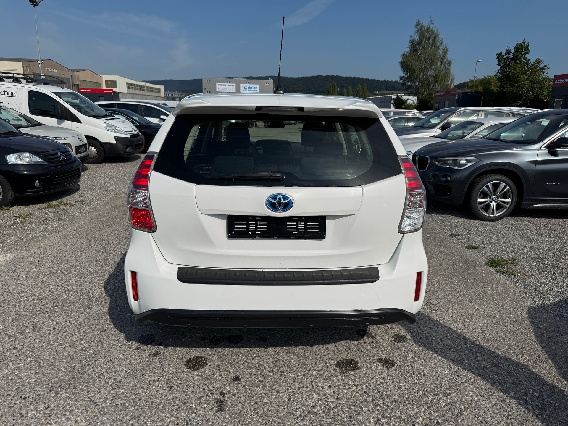 TOYOTA Prius+ 1.8 VVT-i HSD Comfort-image-3