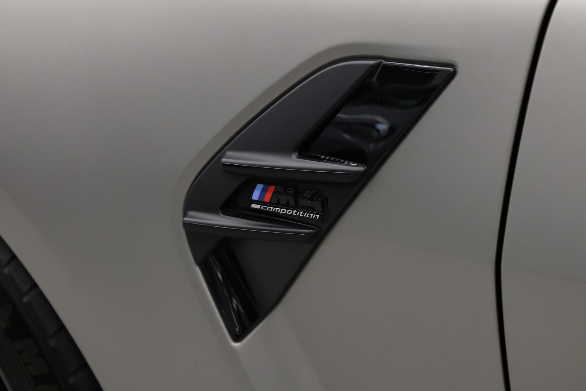 BMW M4 Competition xDrive Coupé-image-20