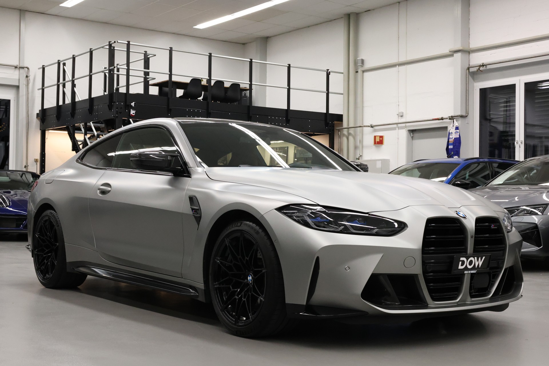 BMW M4 Competition xDrive Coupé-image-3
