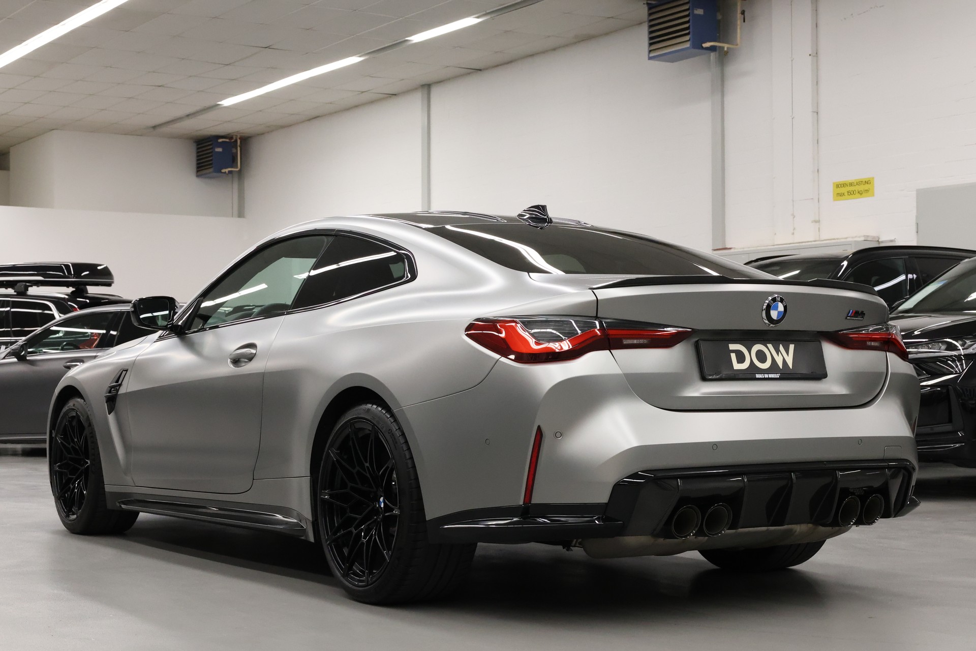 BMW M4 Competition xDrive Coupé-image-4