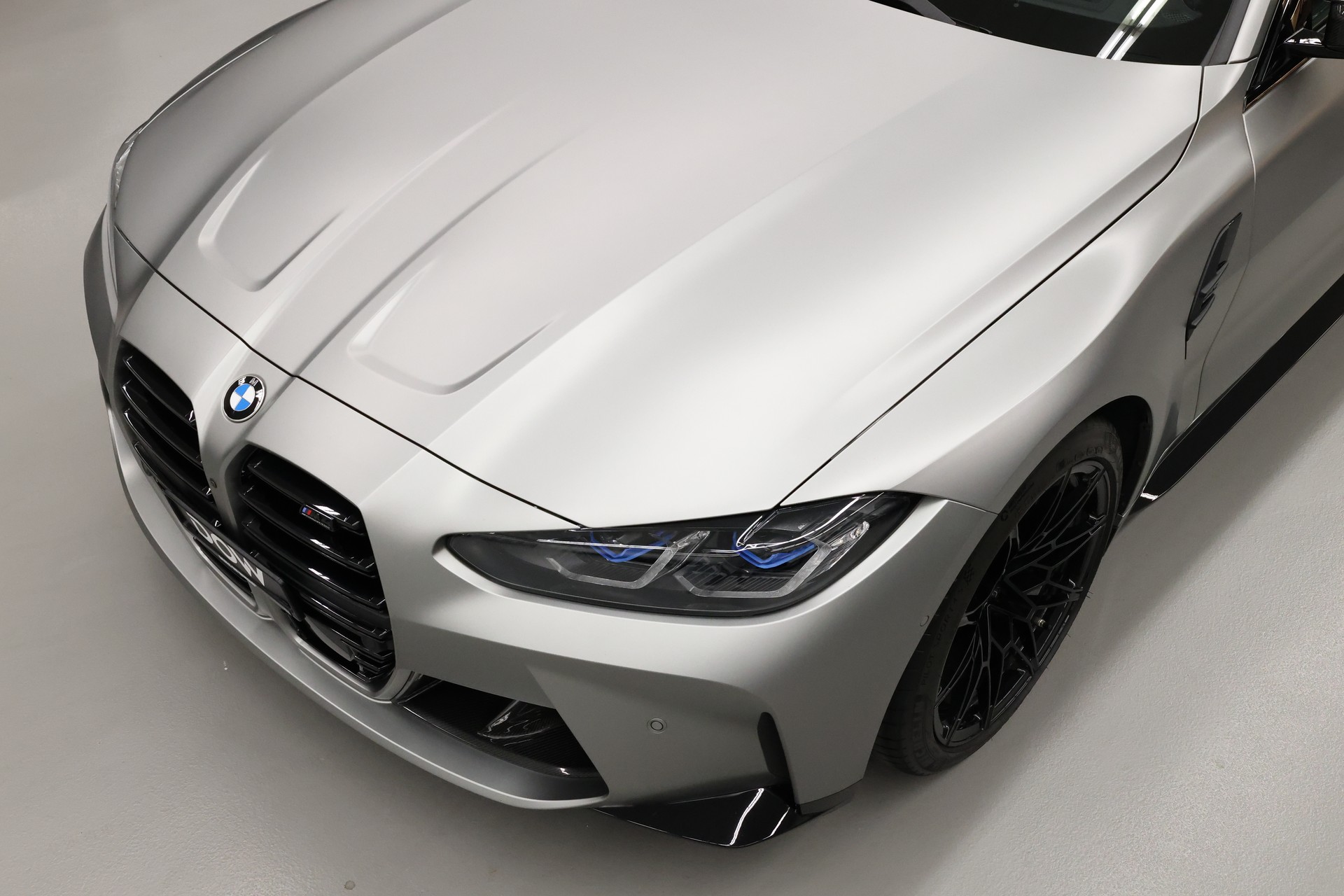 BMW M4 Competition xDrive Coupé-image-10