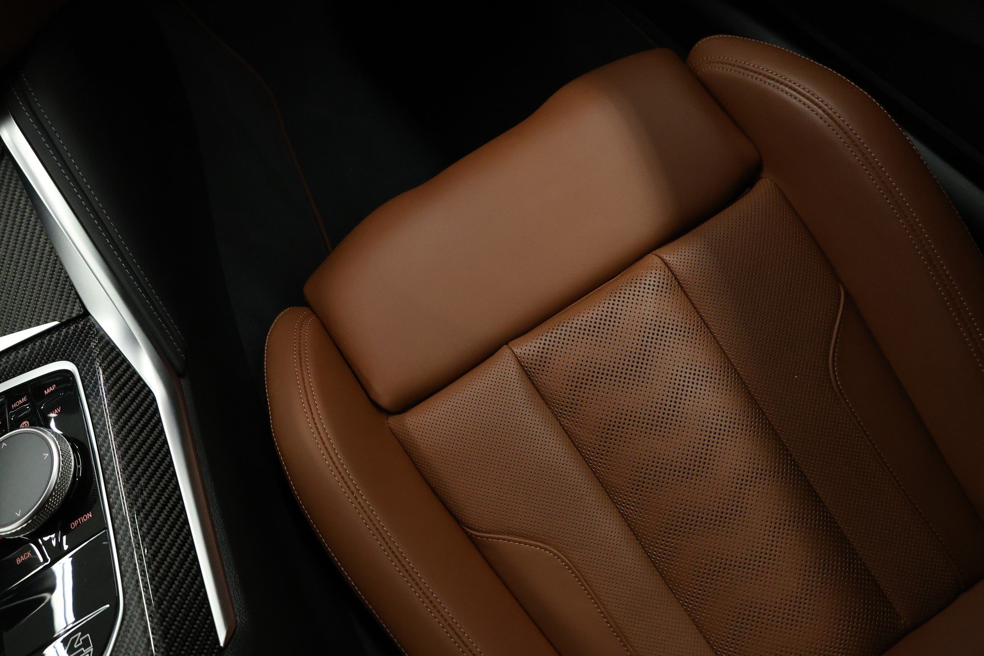 BMW M4 Competition xDrive Coupé-image-40