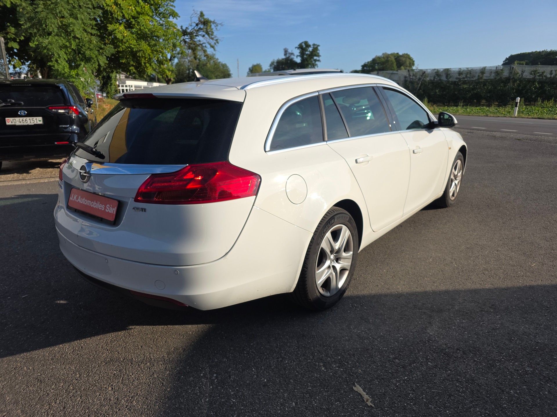 OPEL Insignia Sports Tourer 2.0 CDTI Cosmo Automatic-image-11