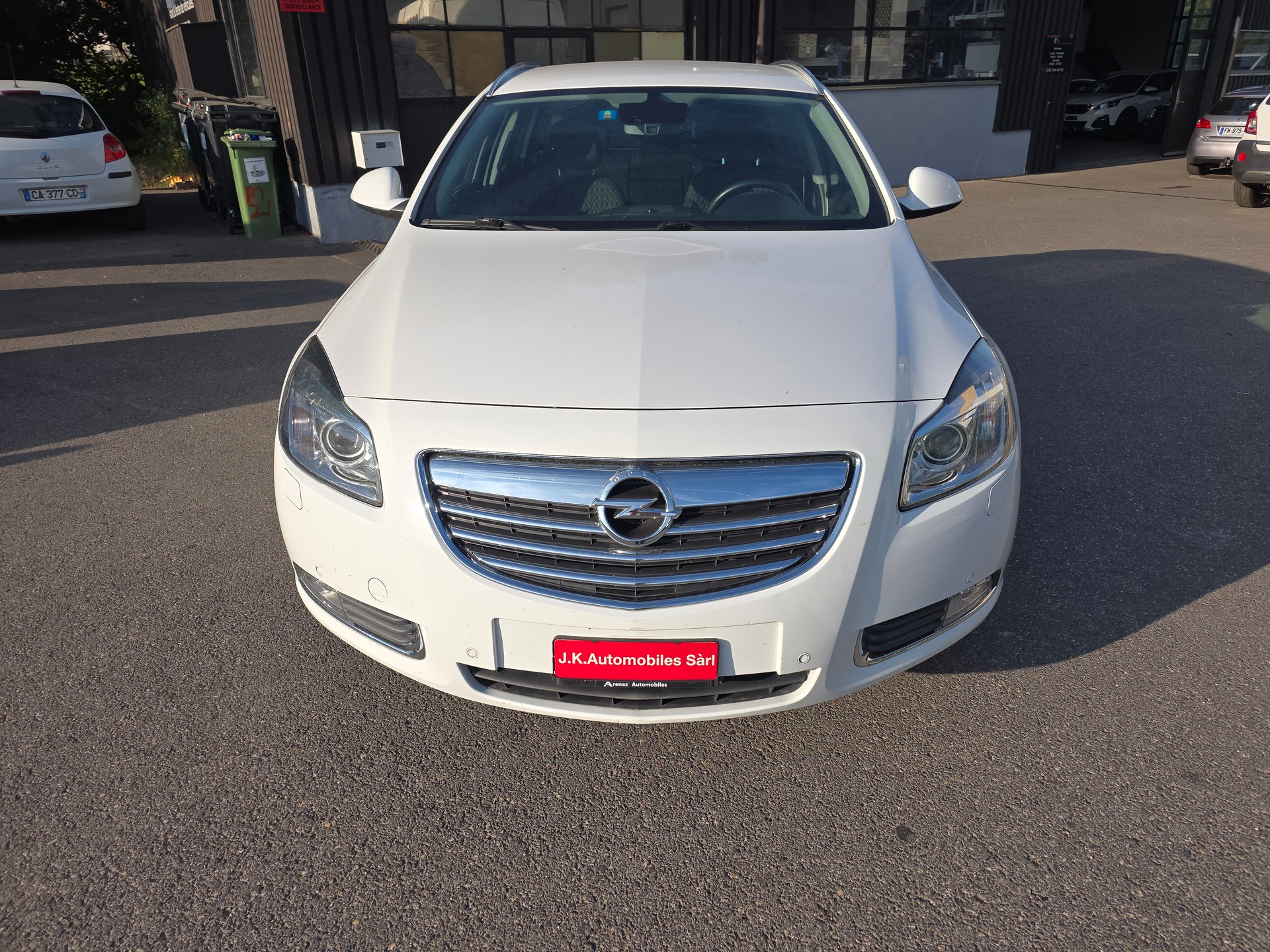 OPEL Insignia Sports Tourer 2.0 CDTI Cosmo Automatic-image-9