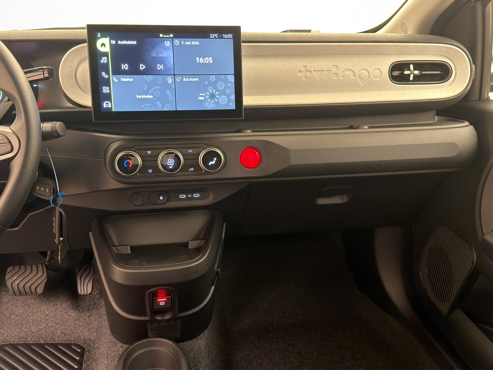 RENAULT Twingo E-Tech Urban Range evolution-image-9