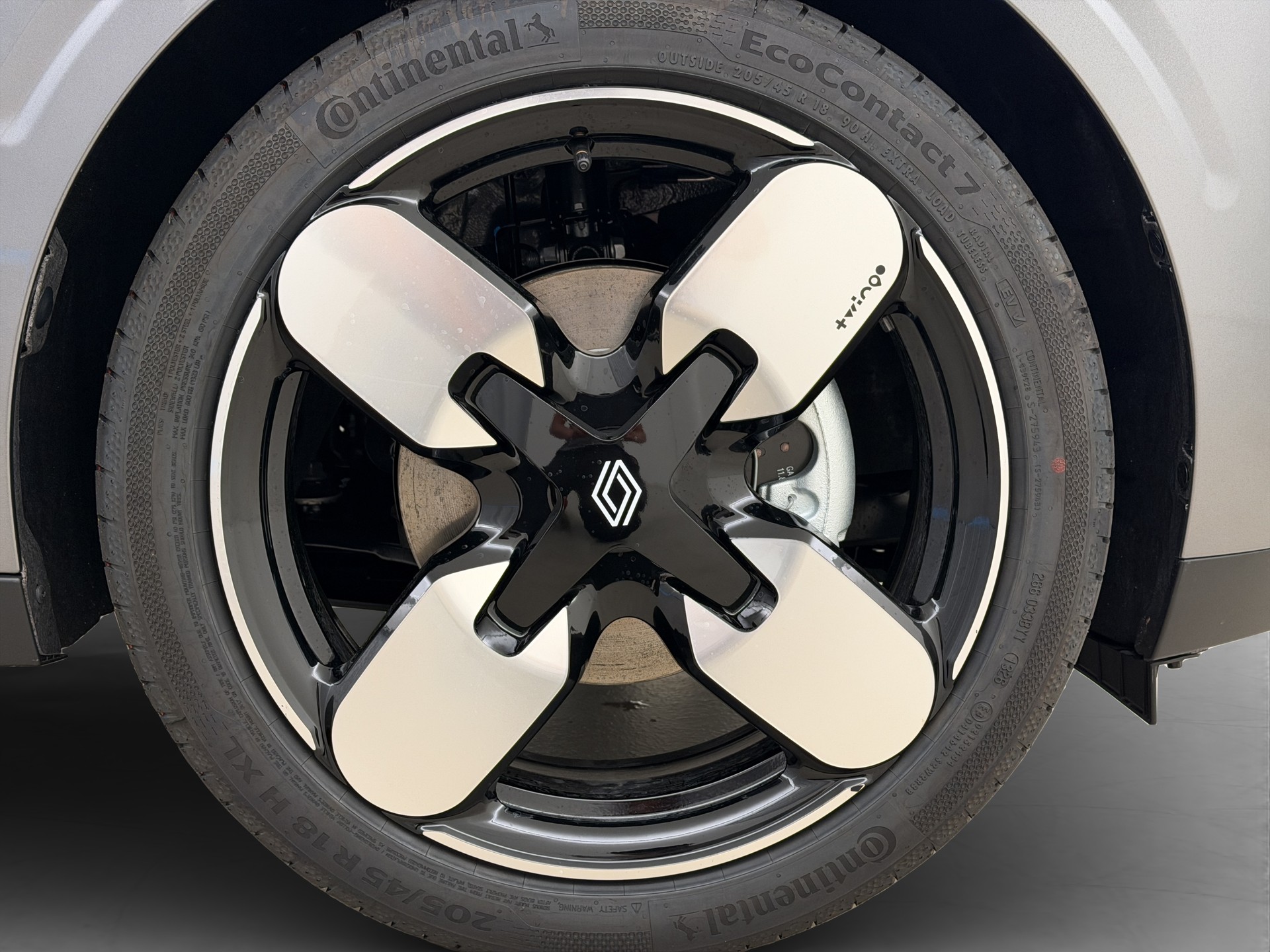 RENAULT Twingo E-Tech Urban Range evolution-image-5