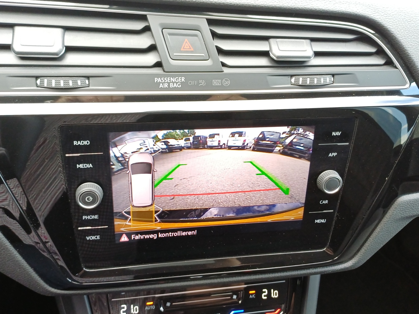 VW Touran 1.5 TSI EVO Comfortline DSG-image-15