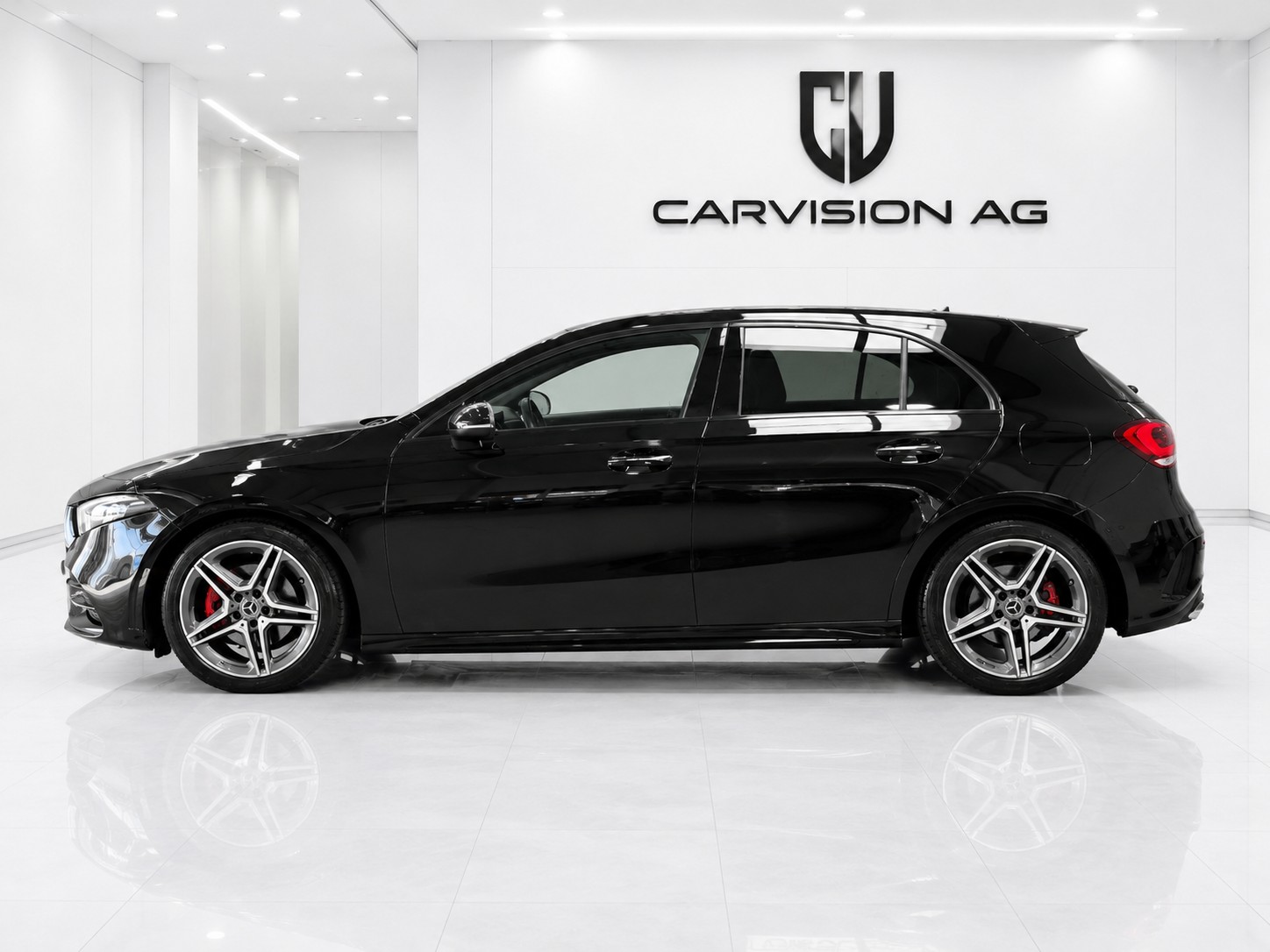 MERCEDES-BENZ A 200 d AMG Line 8G-DCT-image-3