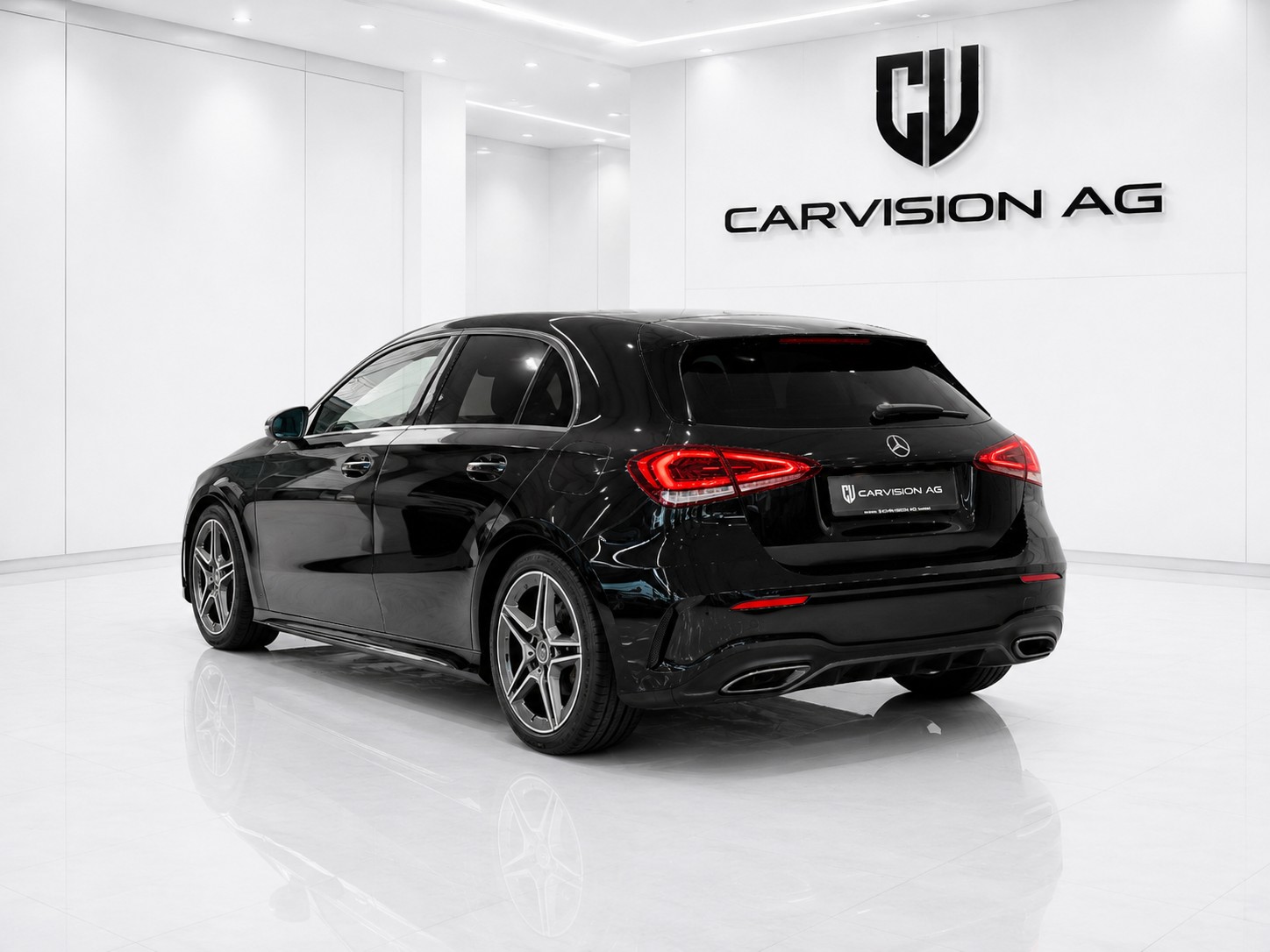 MERCEDES-BENZ A 200 d AMG Line 8G-DCT-image-4