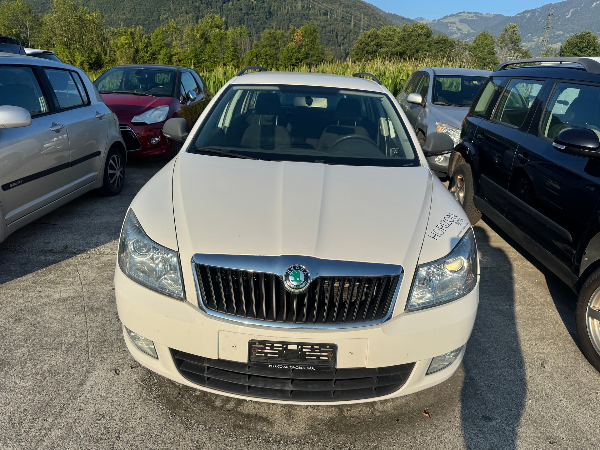 SKODA Octavia Combi 1.6 TDI Ambition-image-3