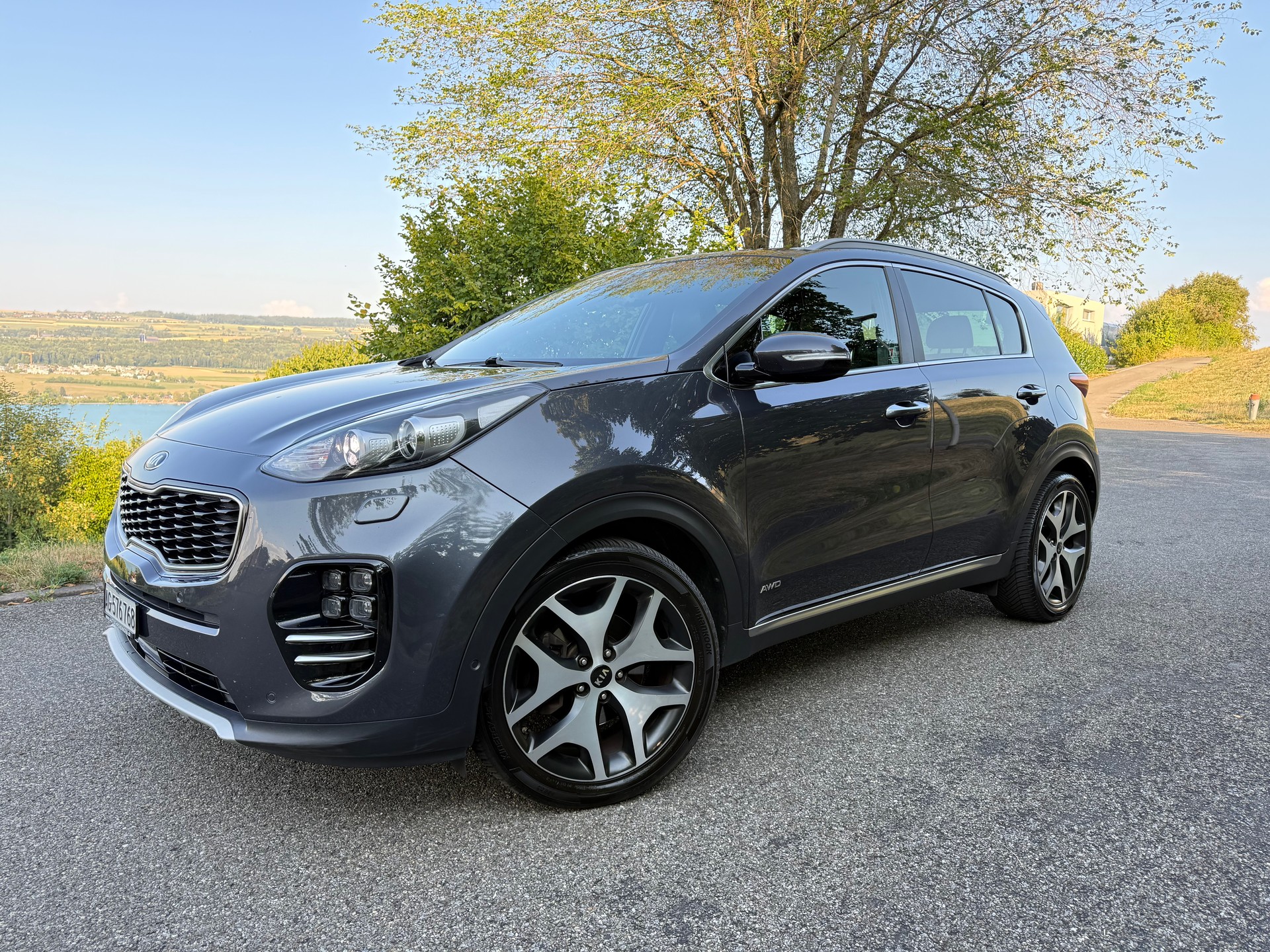 KIA 2.0 CRDi Style GT-Line 4x4 mit Panorama-Ausstell-/Schiebedach, Winterräder & Rückfahrkamera-image-0