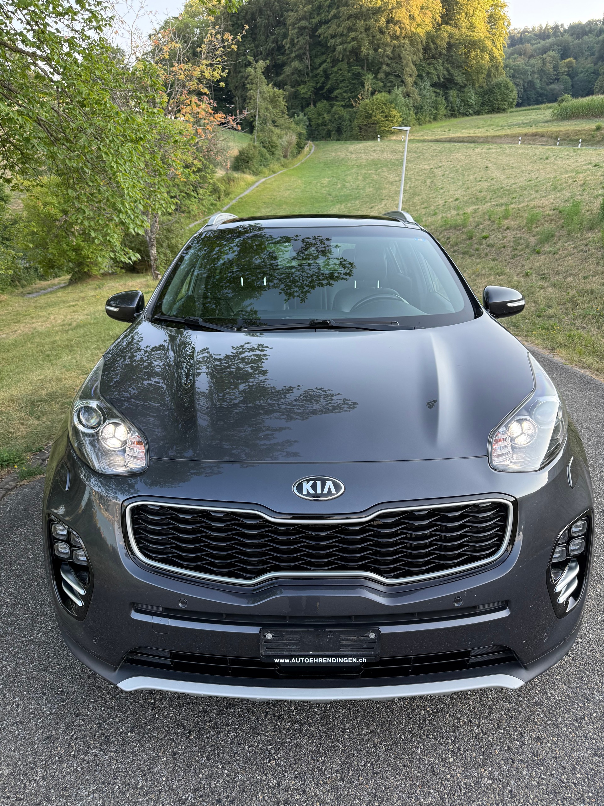 KIA 2.0 CRDi Style GT-Line 4x4 mit Panorama-Ausstell-/Schiebedach, Winterräder & Rückfahrkamera-image-3