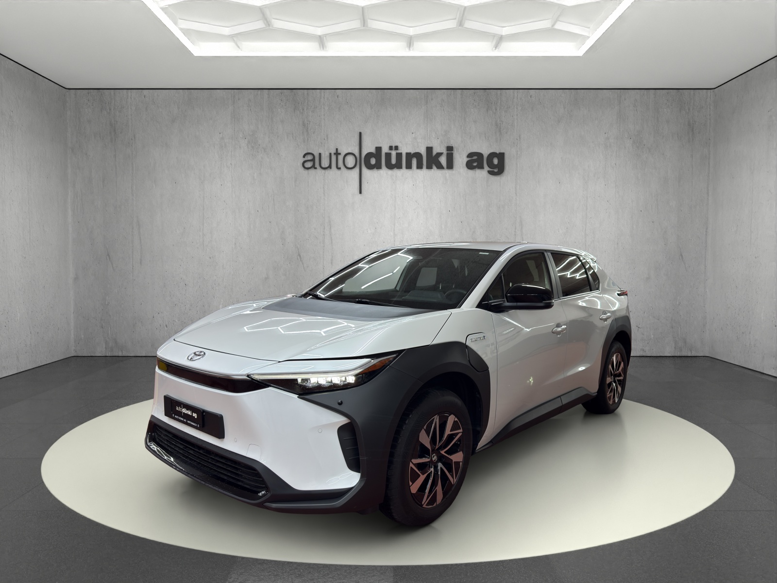 TOYOTA bZ4X Style 71,4 kWh 4WD-image-0