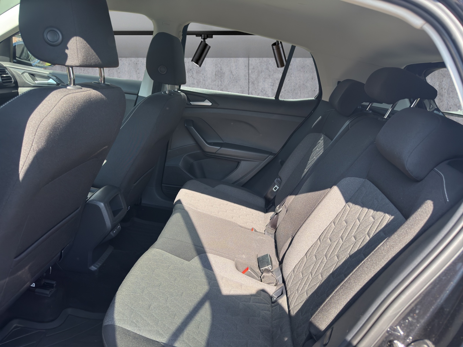 VW T-Cross 1.0 TSI EVO Life DSG-image-7