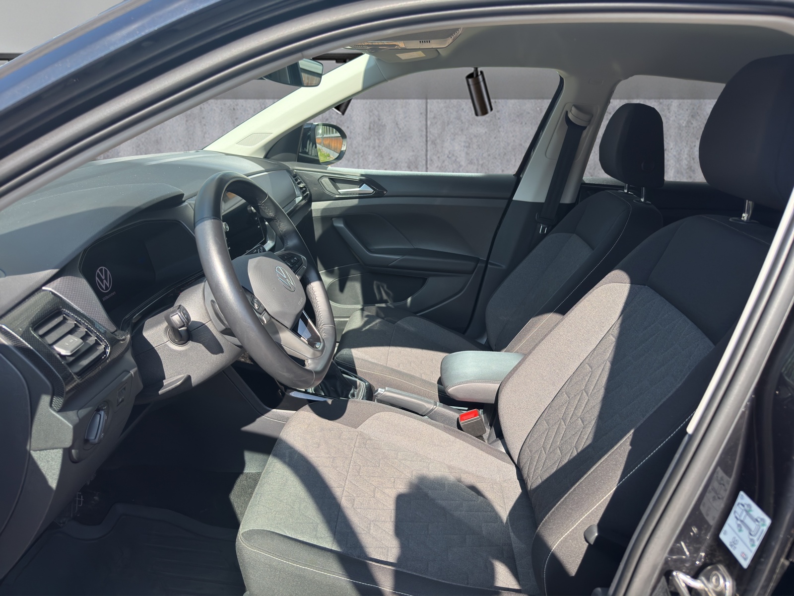 VW T-Cross 1.0 TSI EVO Life DSG-image-2