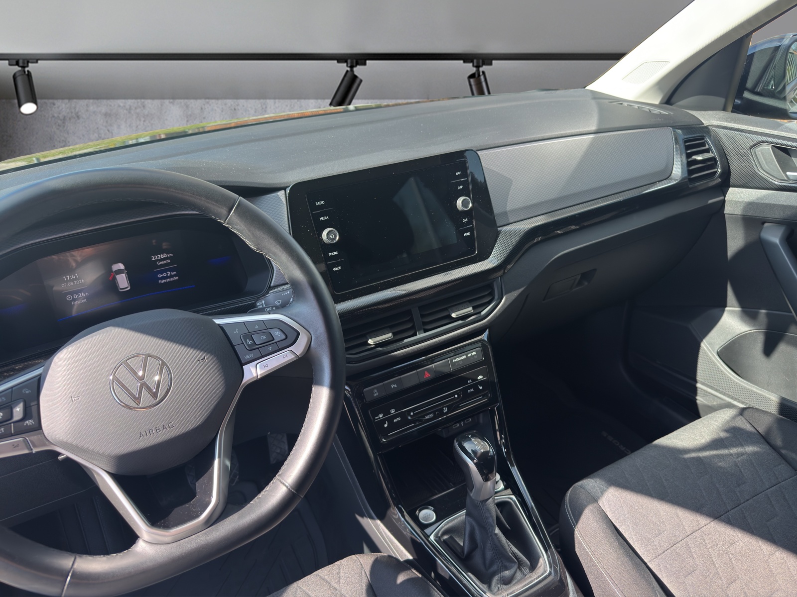 VW T-Cross 1.0 TSI EVO Life DSG-image-6