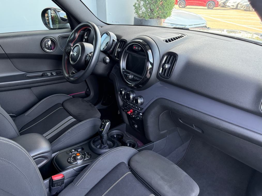 MINI Countryman Cooper FWD Steptronic DKG-image-7