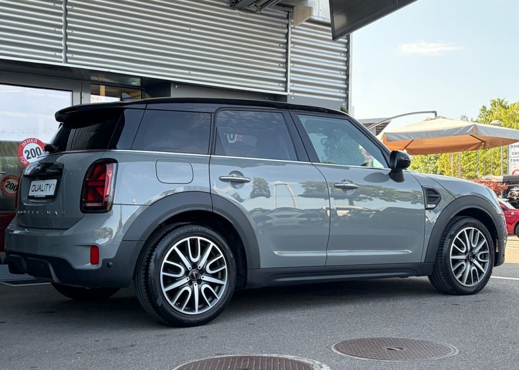 MINI Countryman Cooper FWD Steptronic DKG-image-2