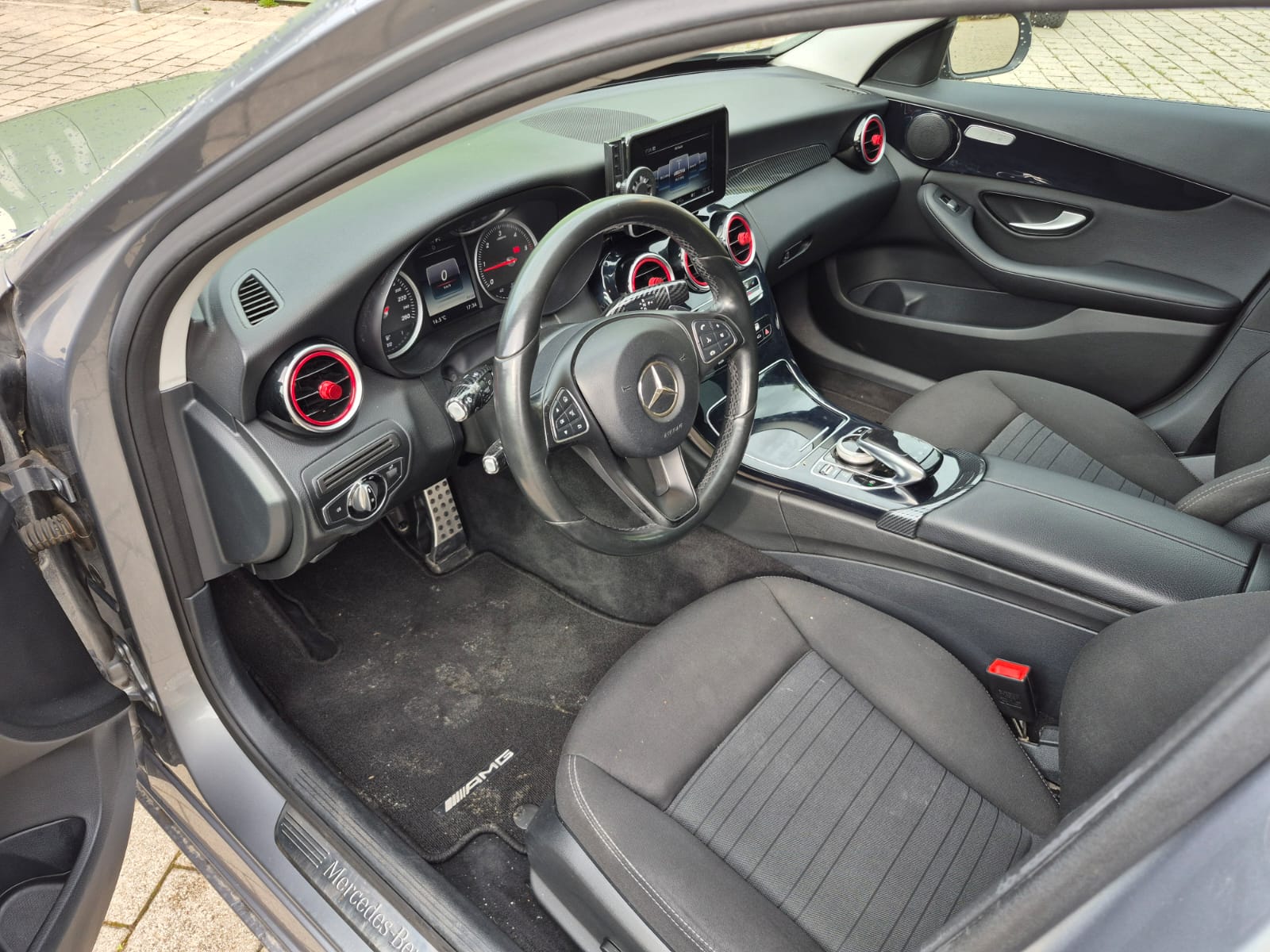 MERCEDES-BENZ C 250 BlueTEC 7G-Tronic-image-6