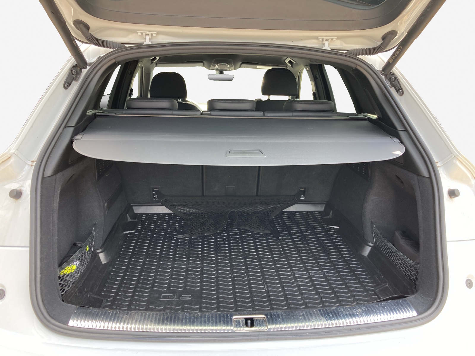 AUDI Q5 45 TFSI S-line quattro S-tronic-image-12