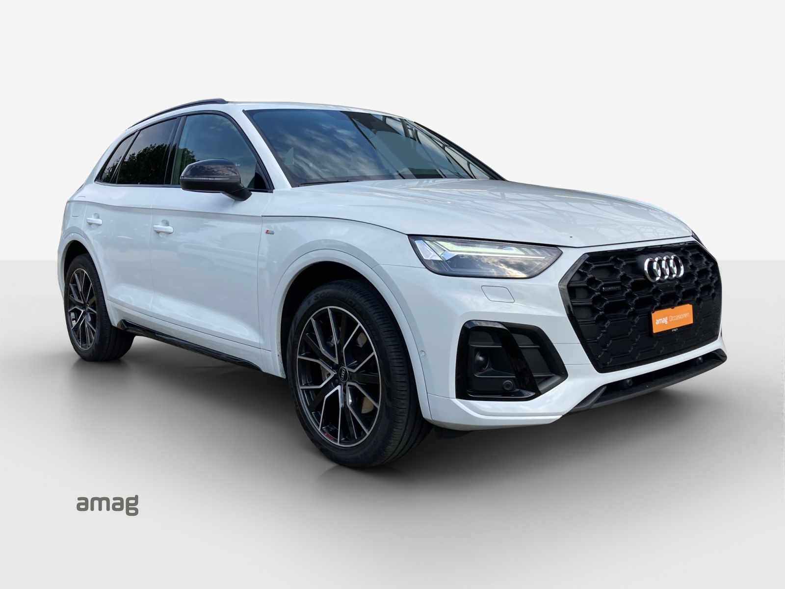 AUDI Q5 45 TFSI S-line quattro S-tronic-image-5