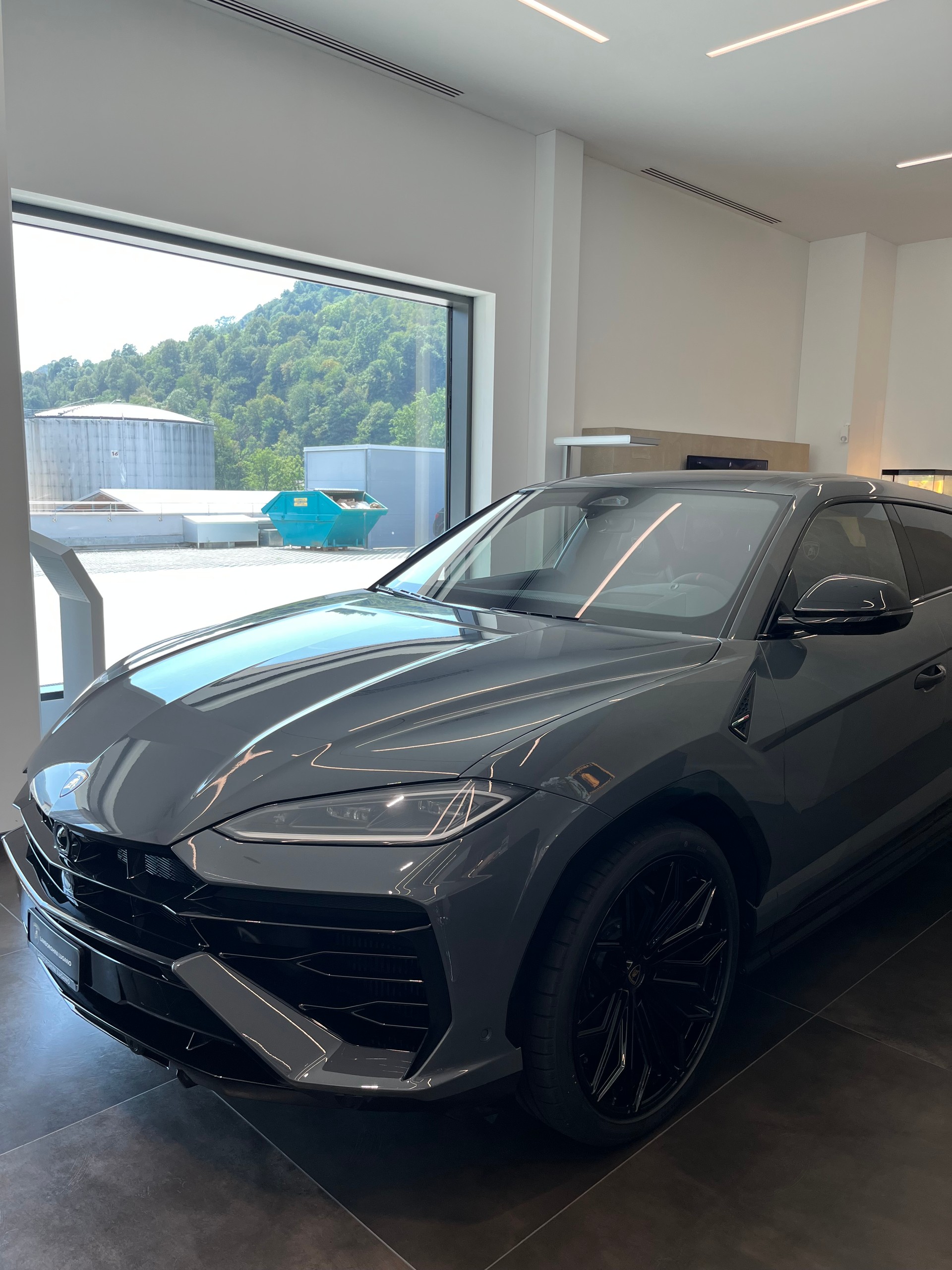 LAMBORGHINI Urus SE MY26 Lamborghini Lugano Scarico Akrapovic-image-2