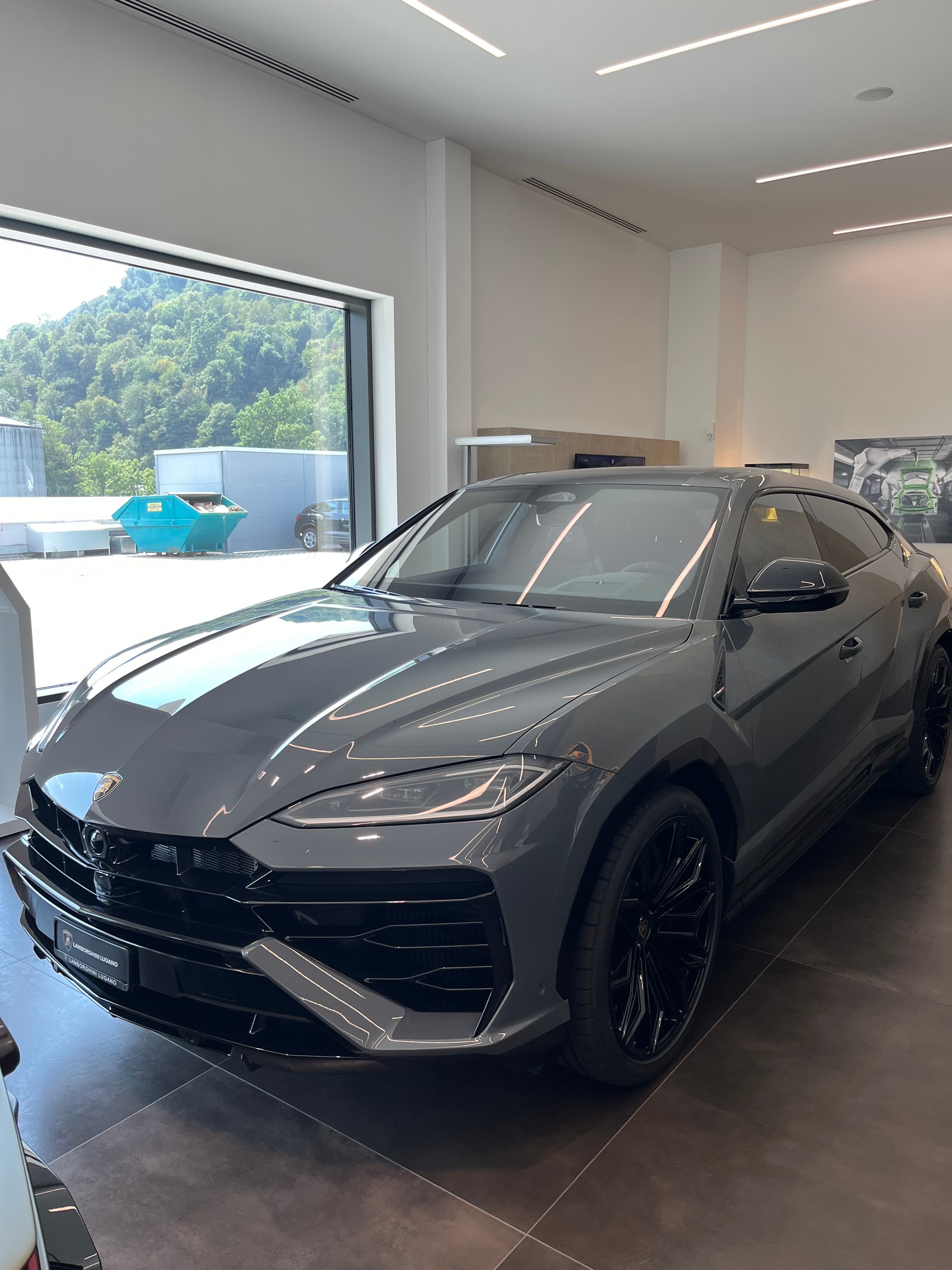 LAMBORGHINI Urus SE MY26 Lamborghini Lugano Scarico Akrapovic-image-0