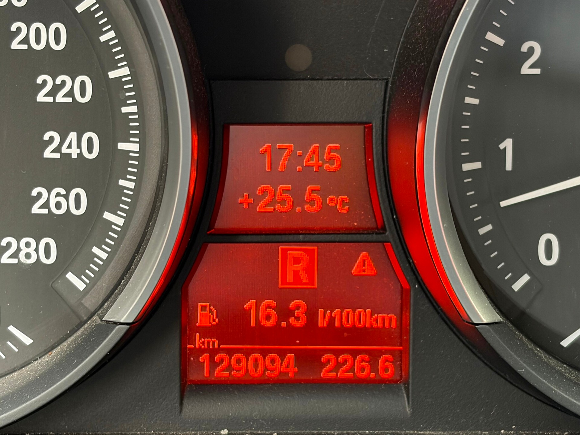 BMW Z4 sDrive35i DKG-image-13