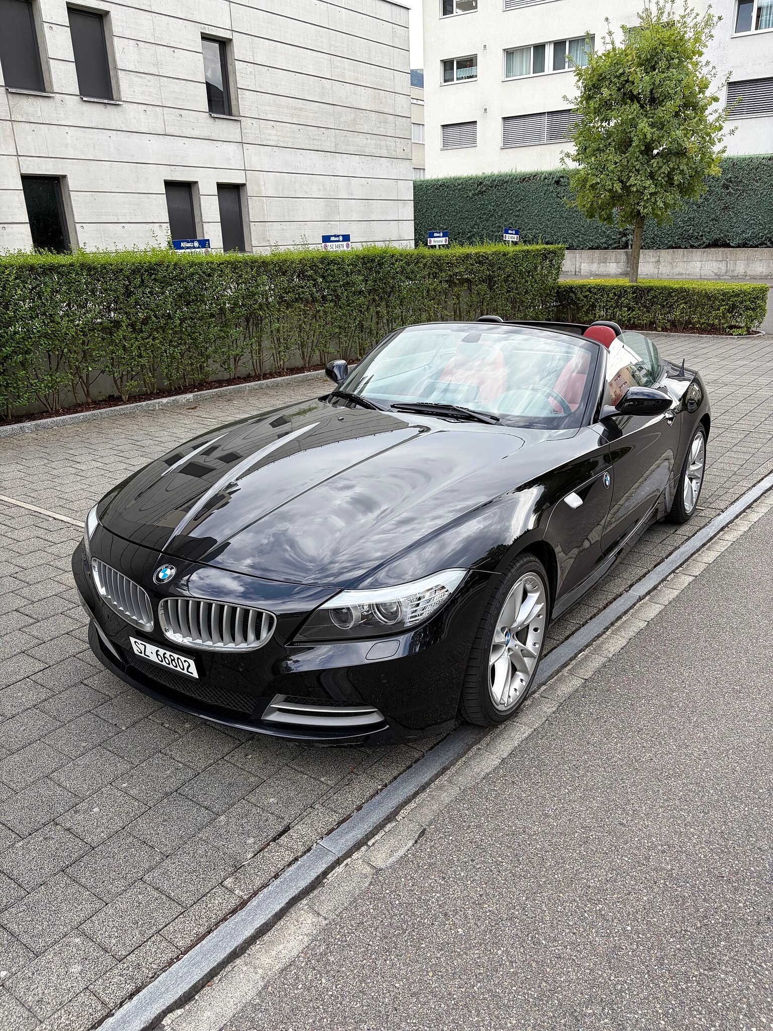 BMW Z4 sDrive35i DKG-image-1