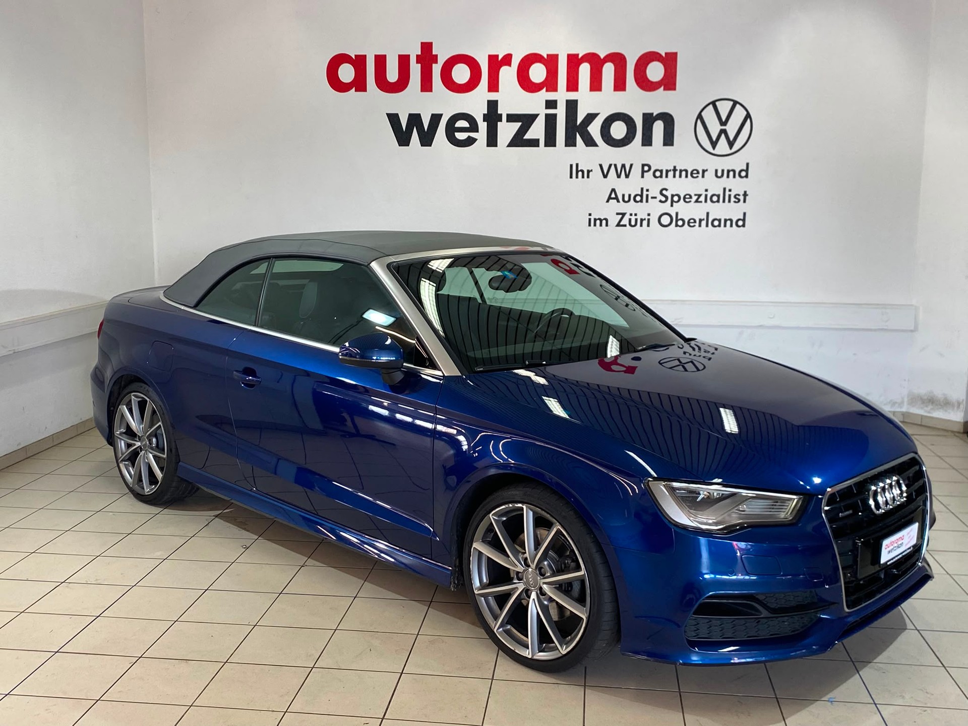AUDI A3 Cabriolet 1.8 TFSI S-Line Ambition quattro S-tronic-image-1
