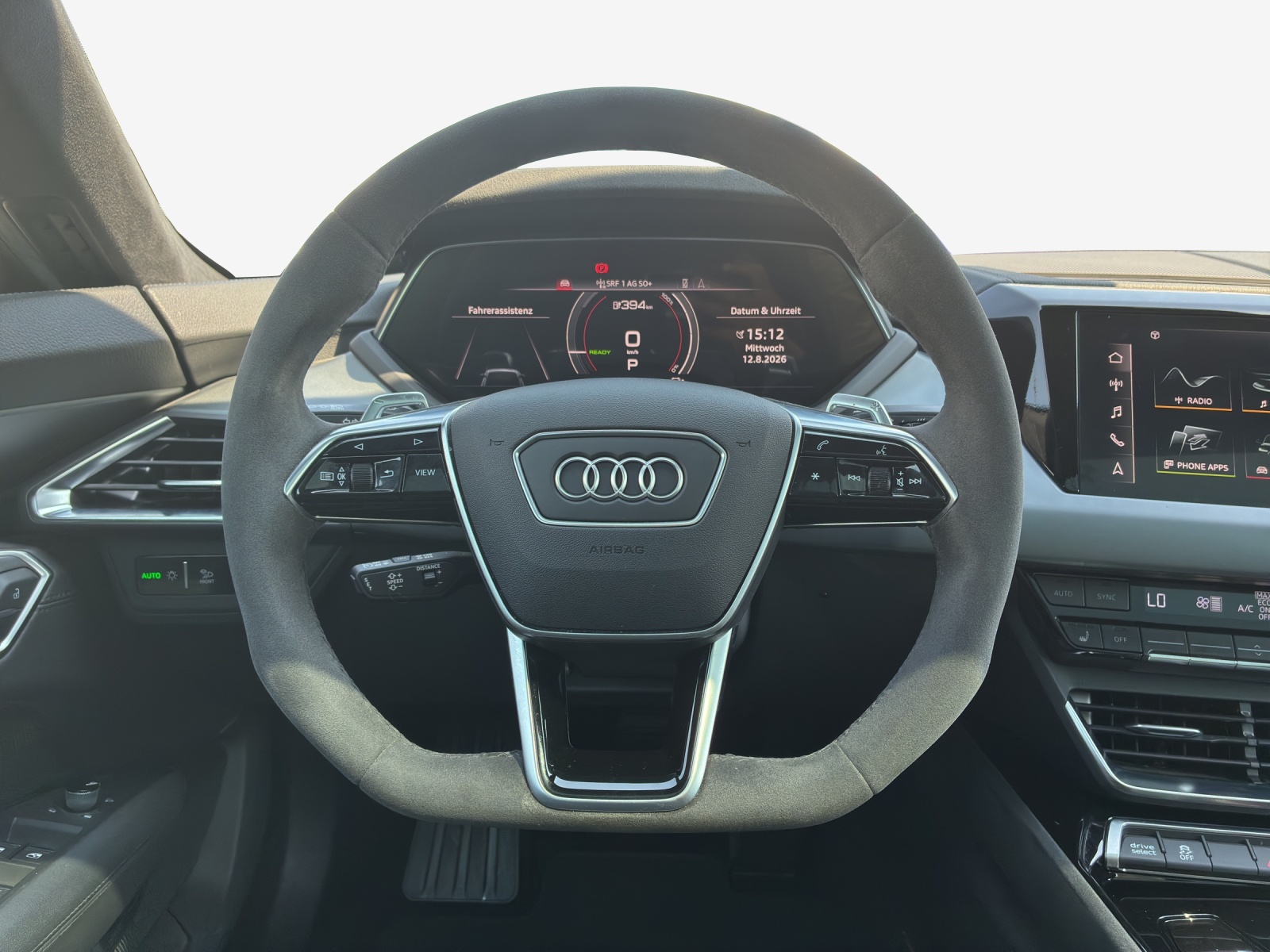 AUDI e-tron GT quattro-image-7