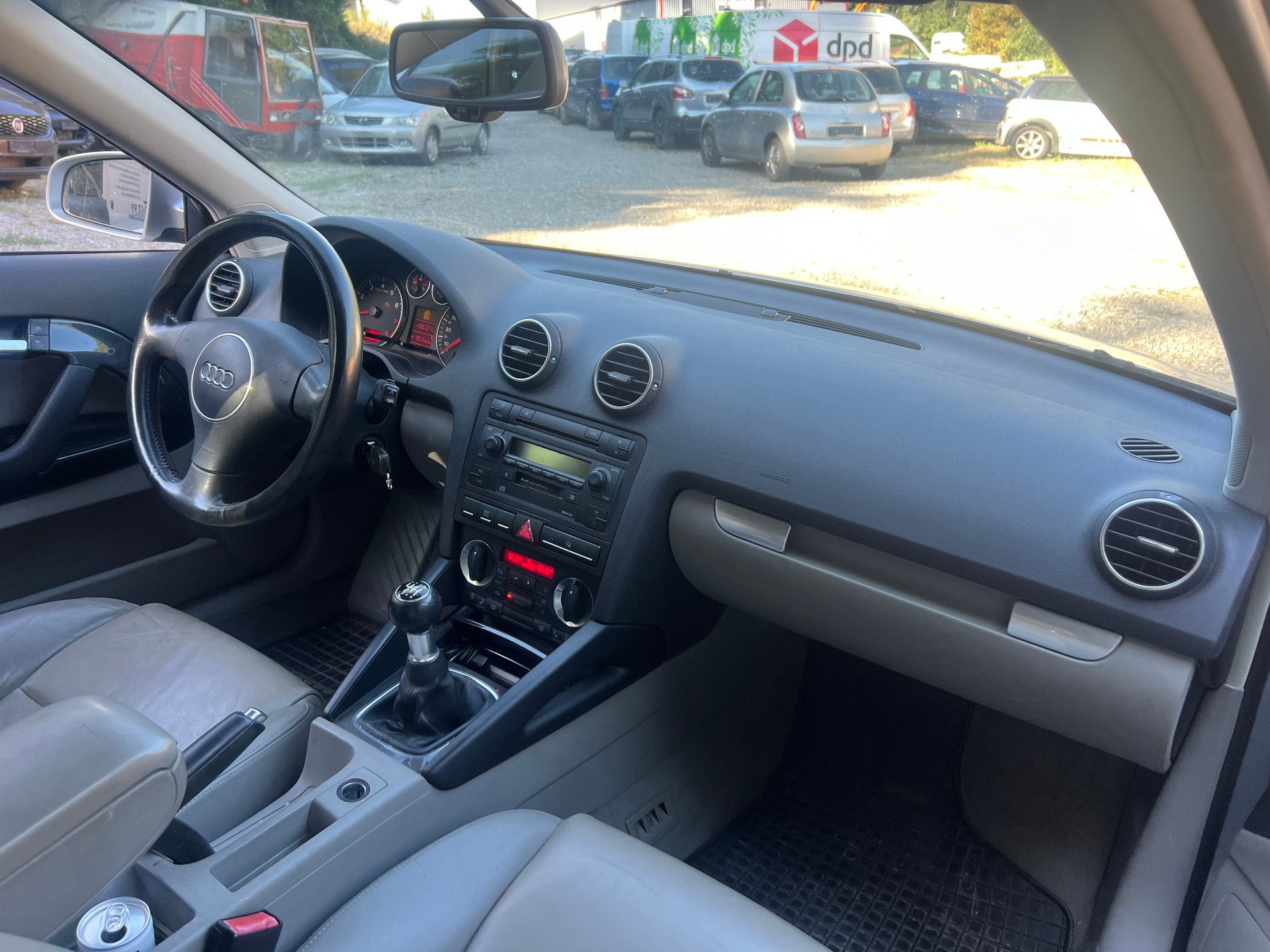 AUDI A3 2.0 FSI Attraction-image-9