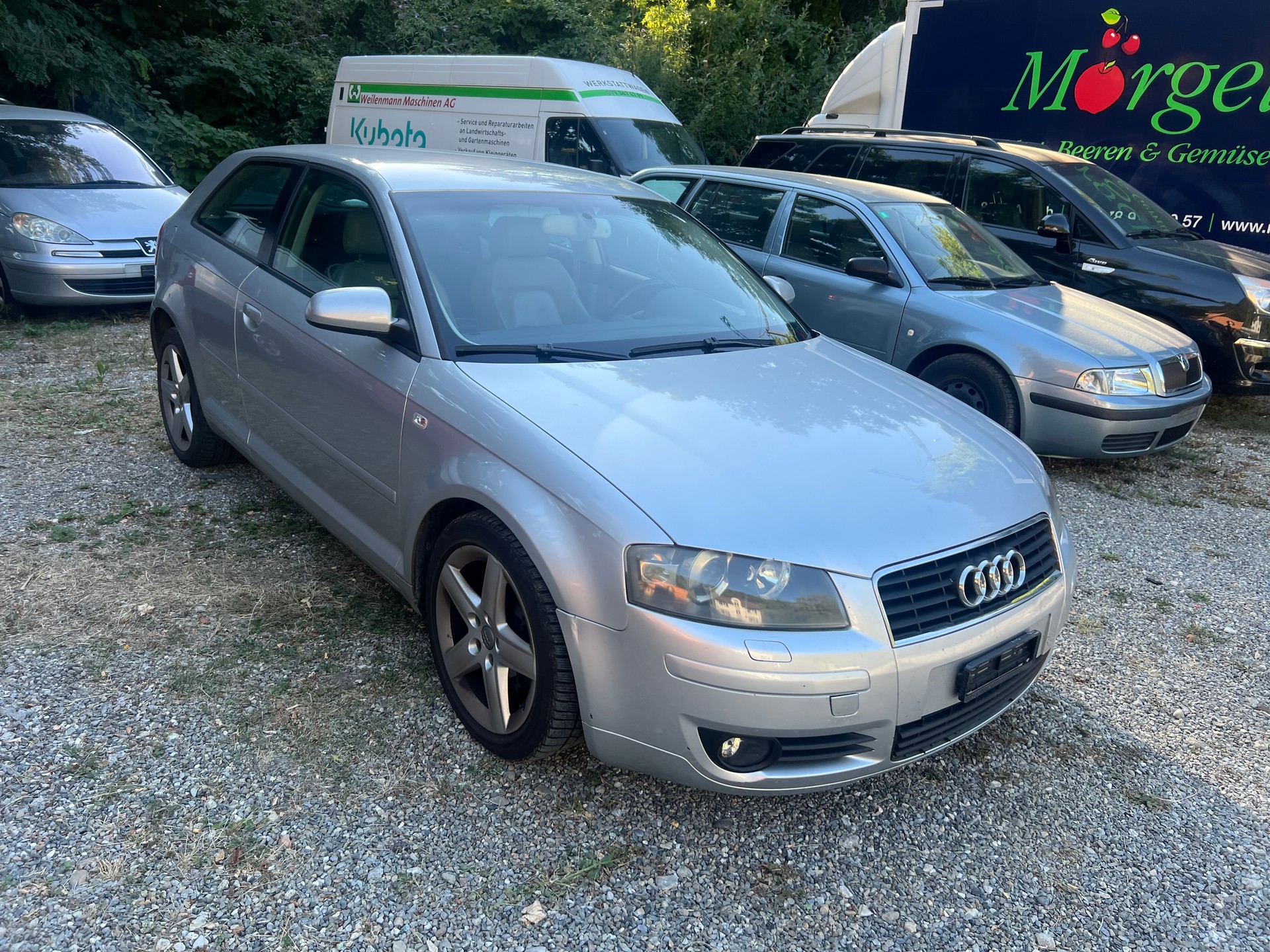 AUDI A3 2.0 FSI Attraction-image-0
