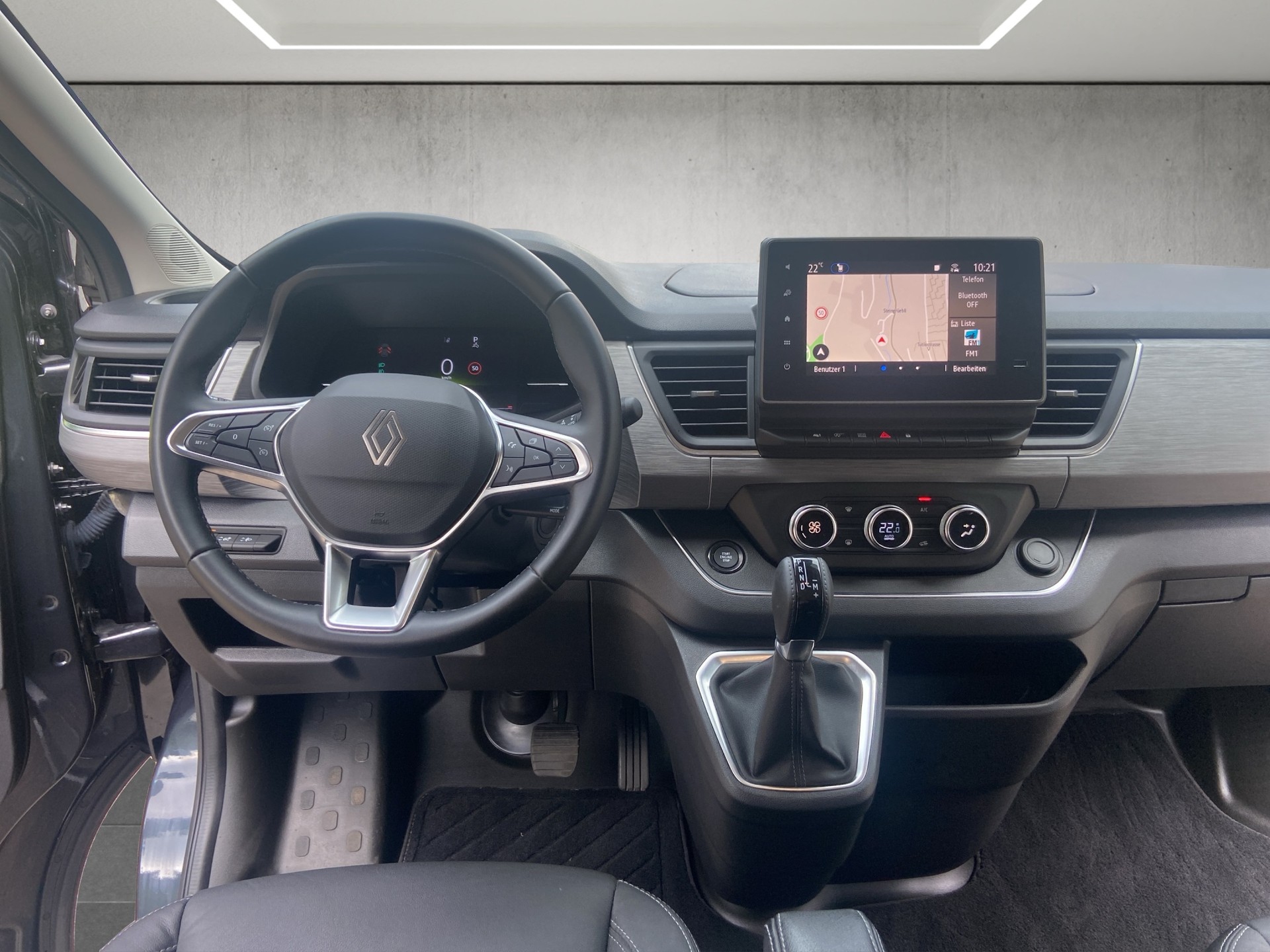 RENAULT Trafic Blue dCi 170 Spaceclass EDC-image-7
