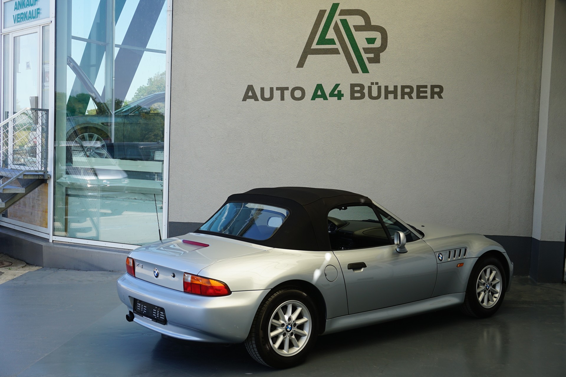 BMW Z3 1.9i Roadster Handschalter !! sehr gepflegt!!-image-13