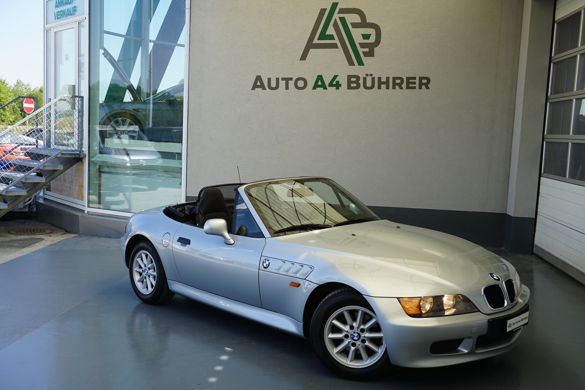 BMW Z3 1.9i Roadster Handschalter !! sehr gepflegt!!-image-3