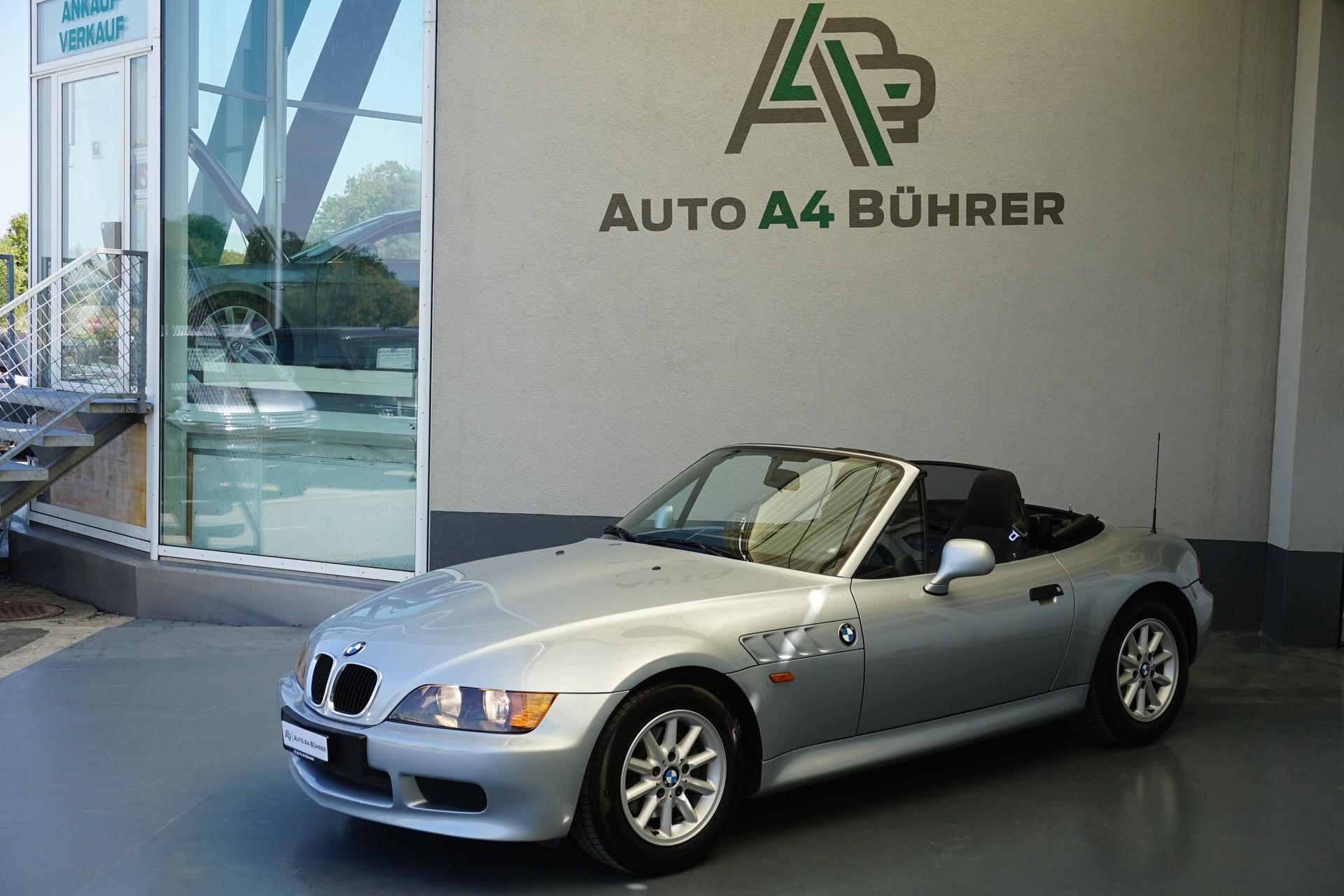 BMW Z3 1.9i Roadster Handschalter !! sehr gepflegt!!-image-6