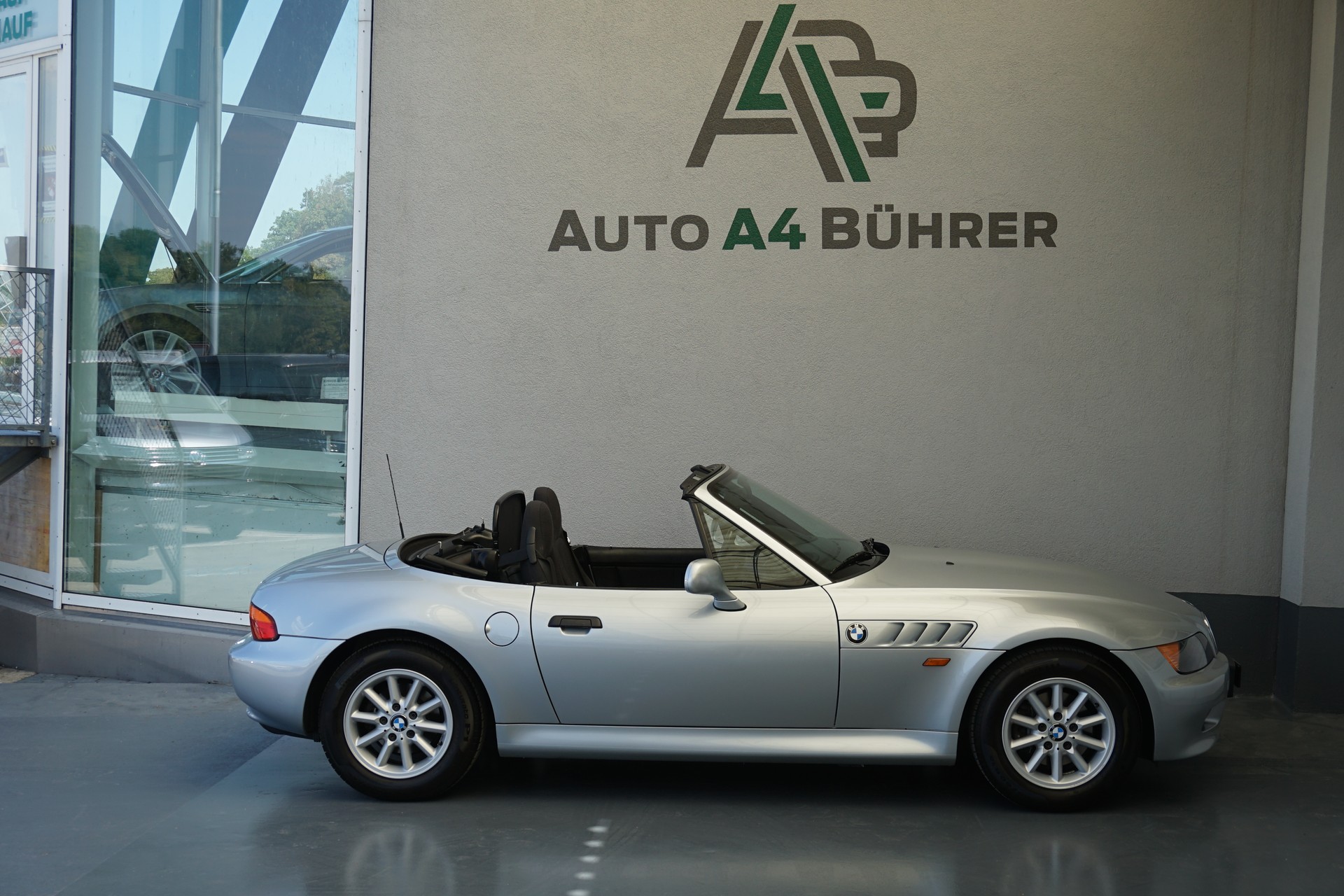 BMW Z3 1.9i Roadster Handschalter !! sehr gepflegt!!-image-8