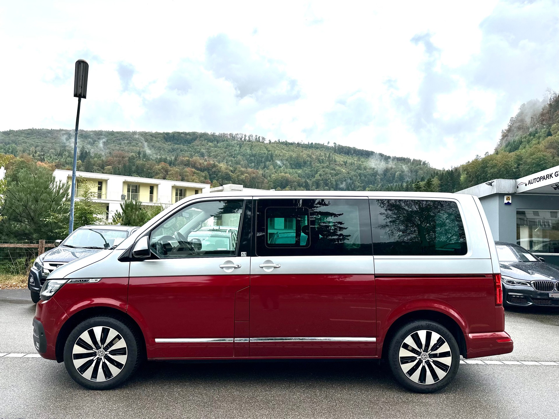 VW T6.1 Multivan 2.0 TDI Highline Liberty 4Motion DSG-image-3